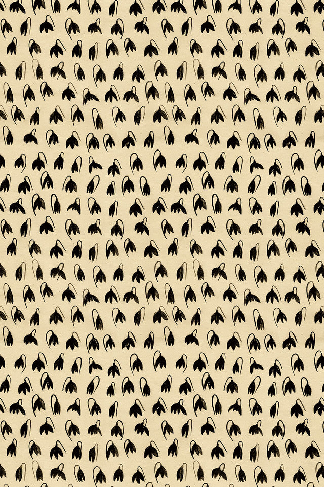 Lilly Farrows Wallcovering by Papier - Silhouette Shade