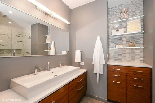 Old Town Master Bath